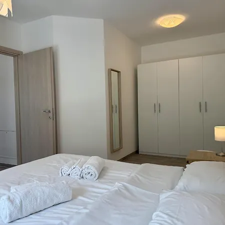 Apartment Feder Peaks *